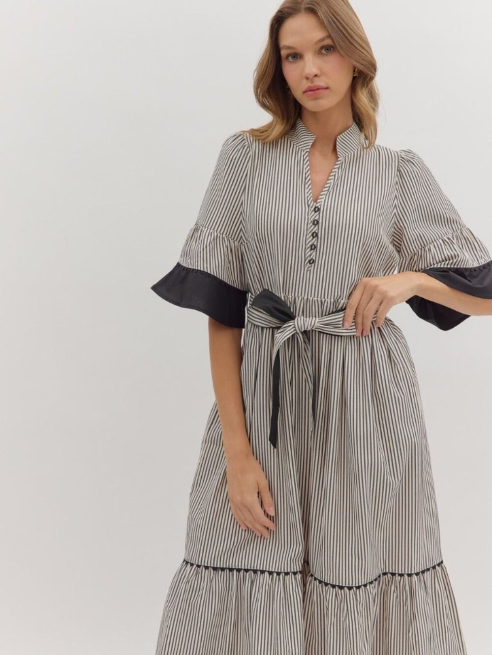 Striped short sleeve Midi dress